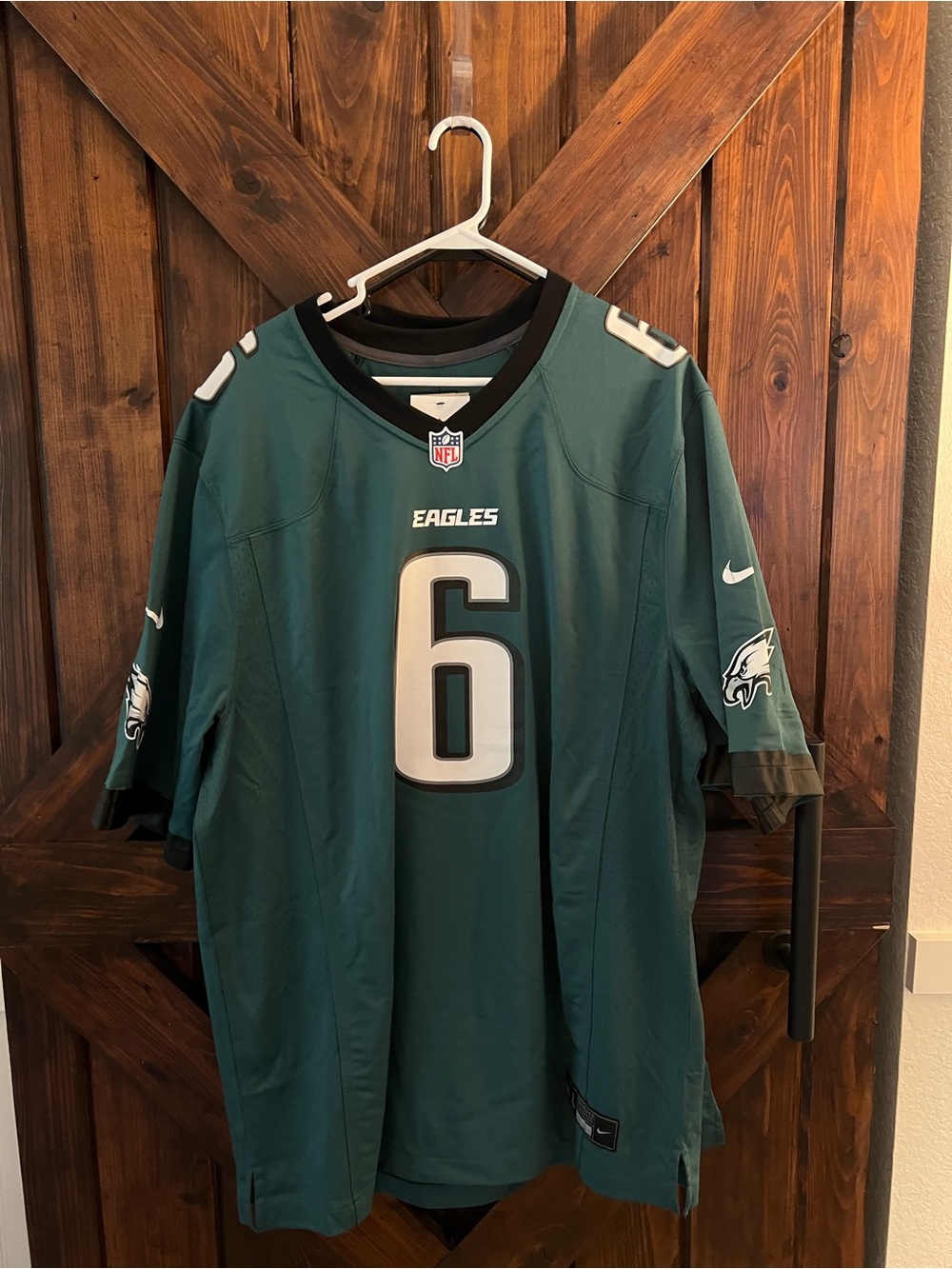 Nike Eagles Green and Black Men’s Football Jersey #6 DeVonta Smith with Tag